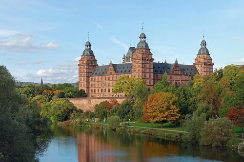 Familienführung „Bonalino führt durch das antike Rom“ im Schloss Johannisburg