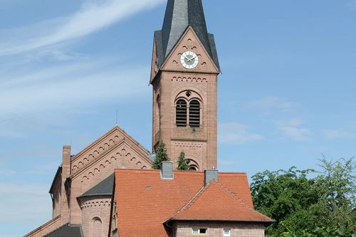 Walöscheffer Weihnachtsmarkt rund um die Turnhalle