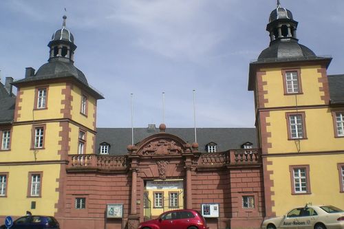 Familienführung „Wenn Tiere sich verkleiden“ im Naturwissenschaftlichen Museum
