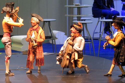 Marionettenkabarett im Puppenschiff Mainaschaff